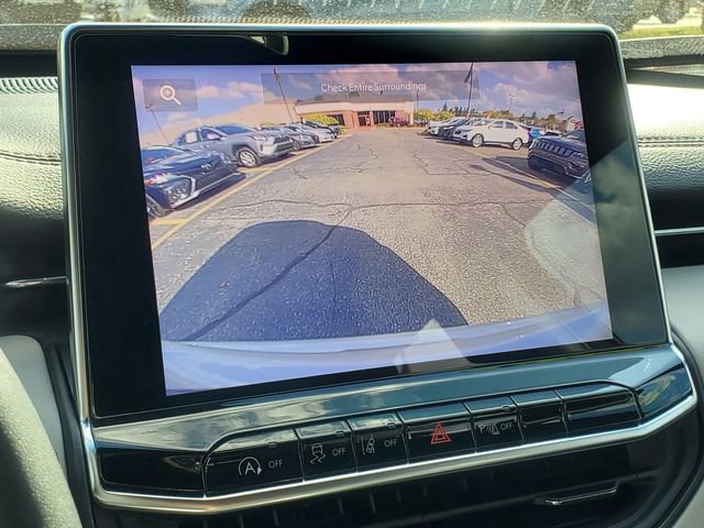 Used 2024 Jeep Compass Limited image 23