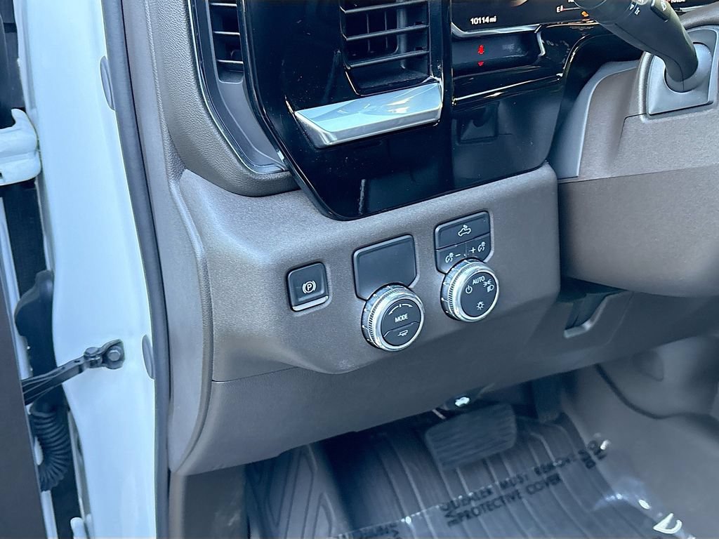 Used 2026 GMC Sierra 1500 SLE w/ LPO, GMC Protection Package RWD image 10