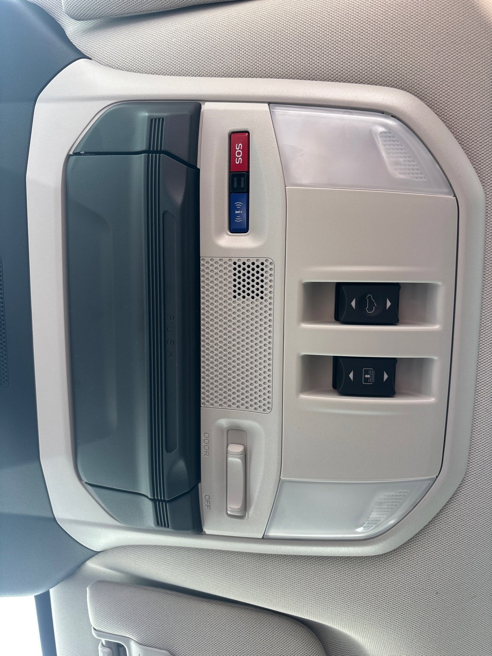 Certified 2025 Subaru Ascent Limited w/ Popular Package #1 image 29