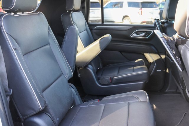 Used 2022 GMC Yukon XL SLT image 25