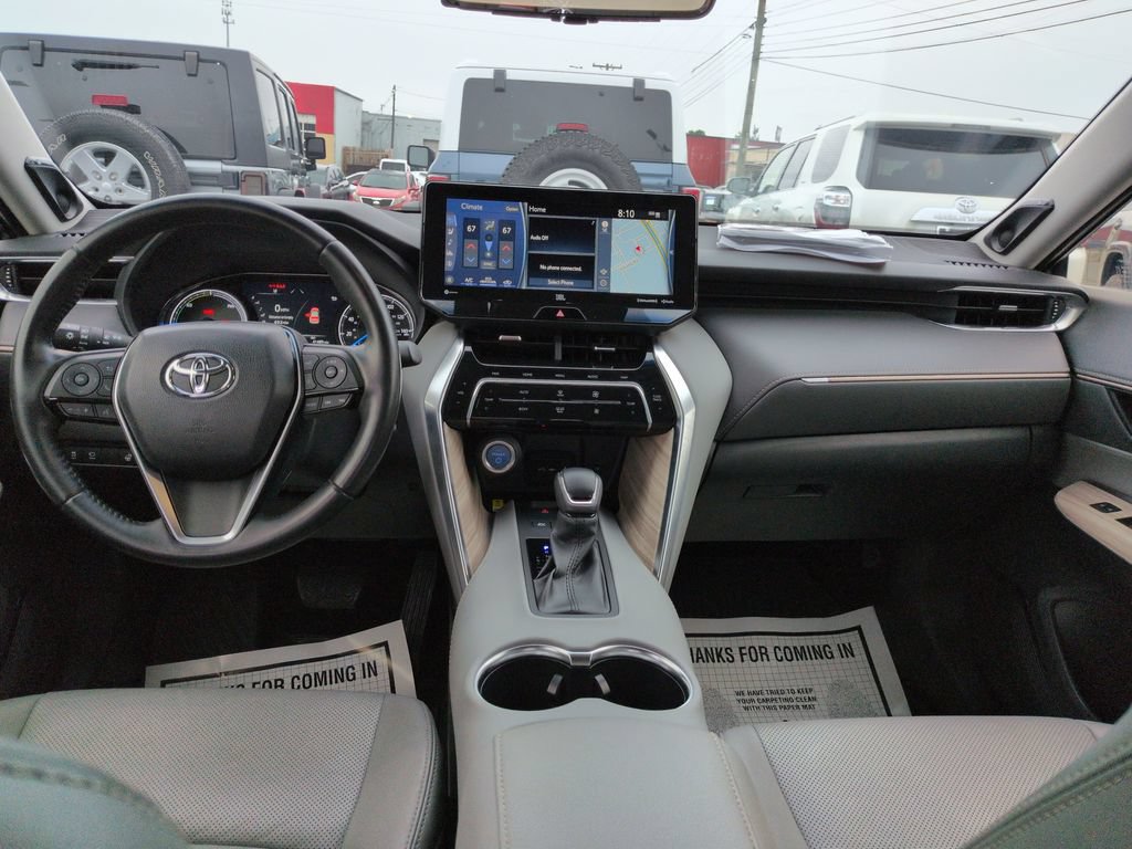 Certified 2022 Toyota Venza Limited w/ Advanced Technology Package AWD/4WD image 12