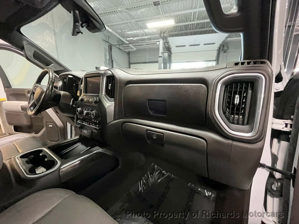 Used 2020 Chevrolet Silverado 2500 LTZ image 27