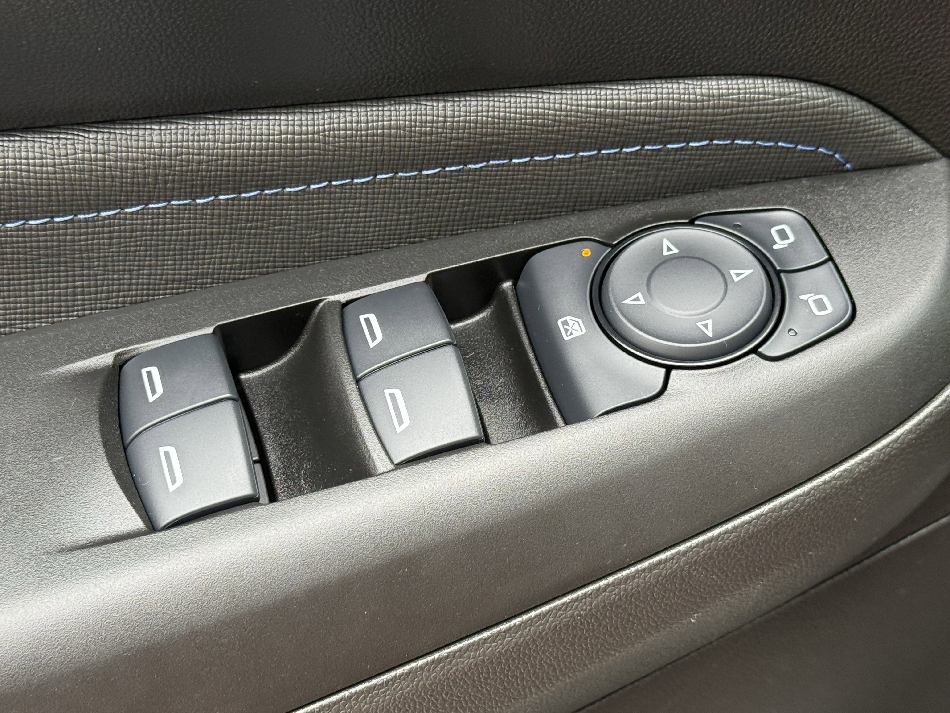 Used 2025 Buick Envista Sport Touring w/ Convenience I Package image 26