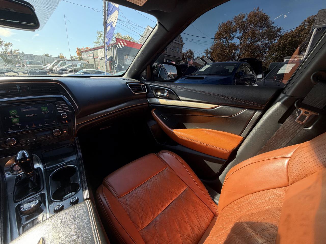 Used 2019 Nissan Maxima Platinum w/ Reserve Package FWD image 28