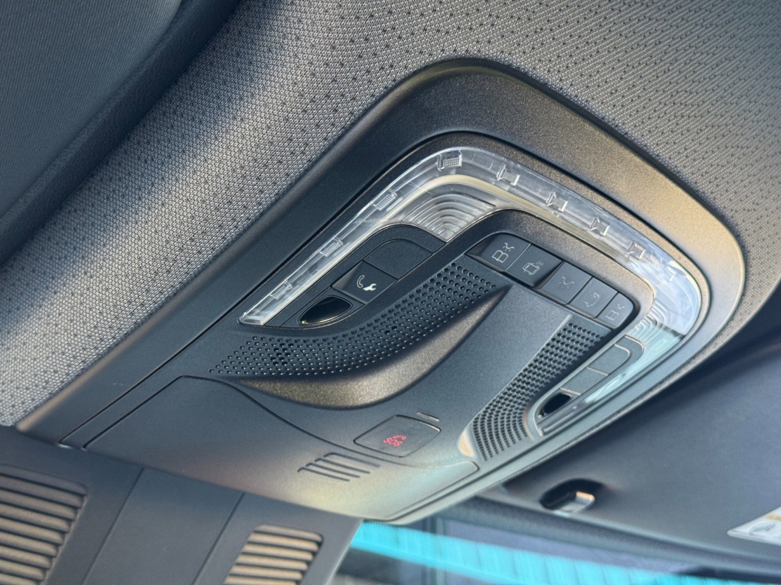 Used 2024 Mercedes-Benz Sprinter 2500 image 29