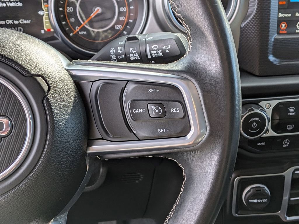 Used 2020 Jeep Wrangler Unlimited Sahara AWD/4WD image 19