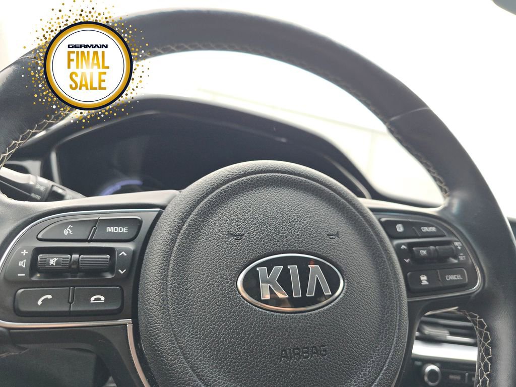 Certified 2020 Kia Niro EX w/ Cold Weather Package image 19