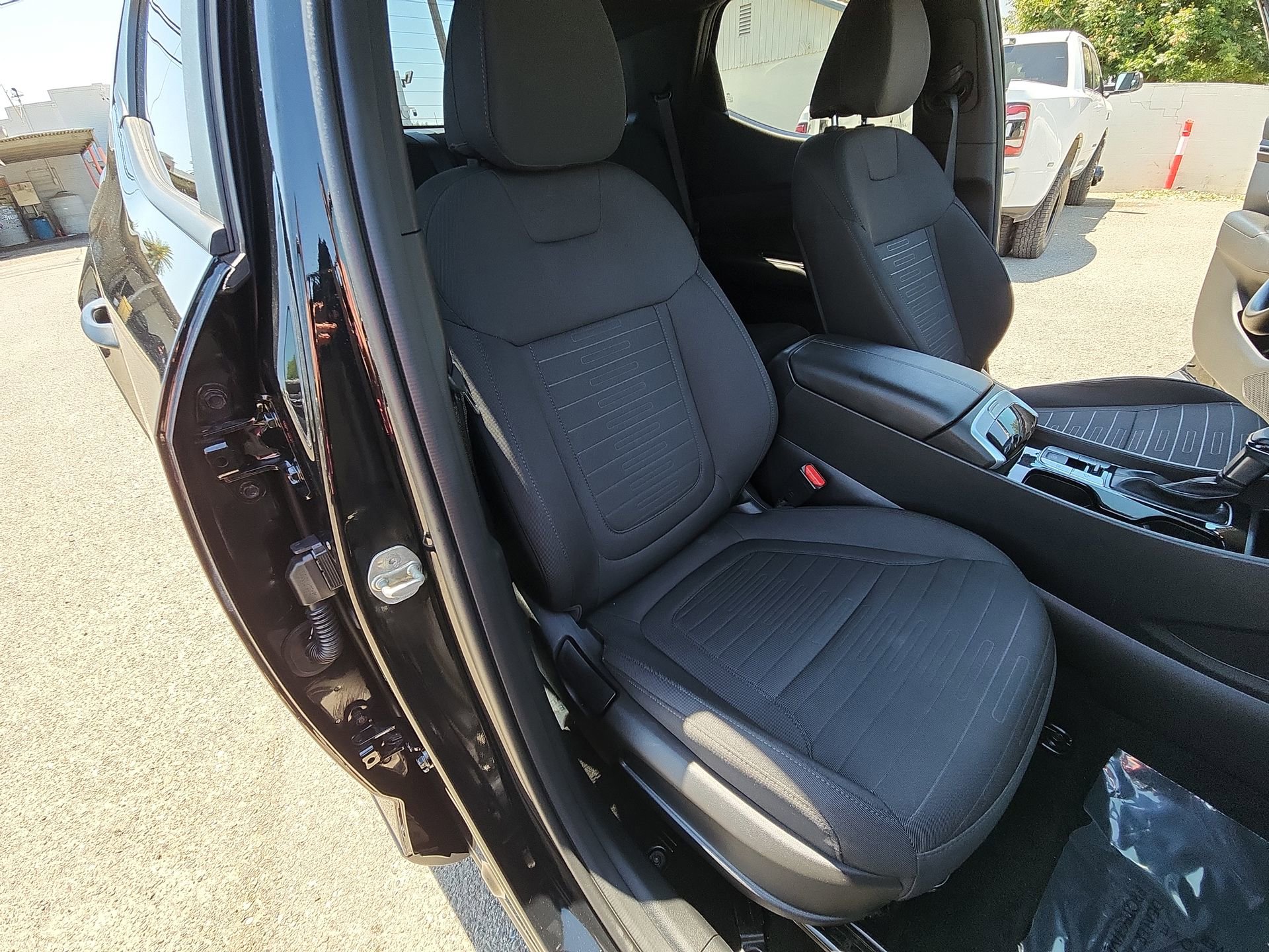 Used 2023 Hyundai Santa Cruz SE AWD/4WD image 24
