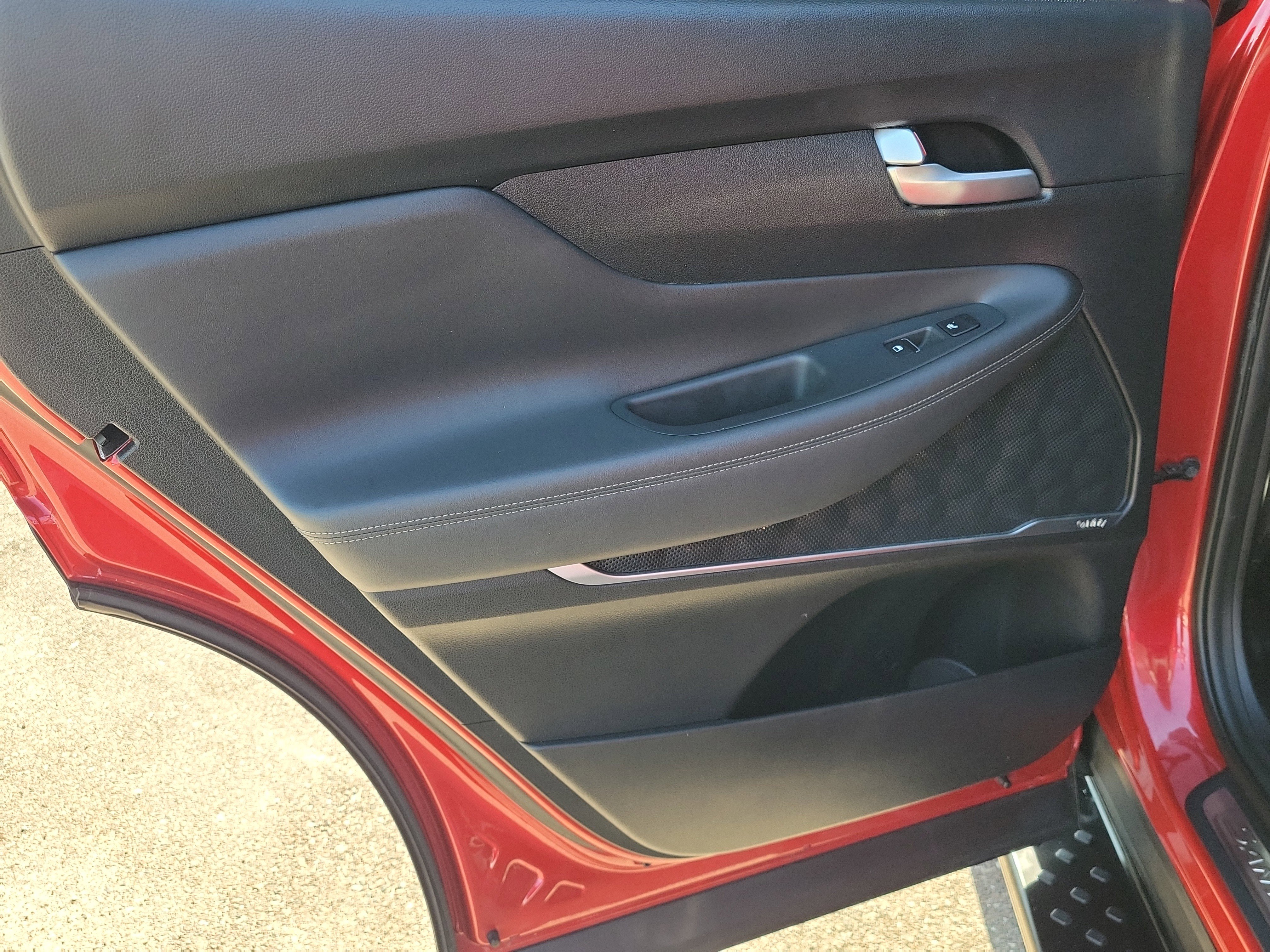 Used 2019 Hyundai Santa Fe FWD image 8