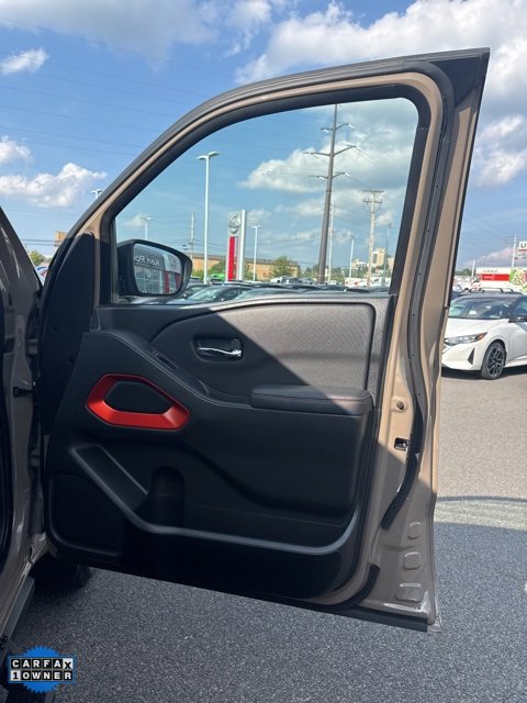 Certified 2023 Nissan Frontier PRO-4X w/ Technology Package image 14