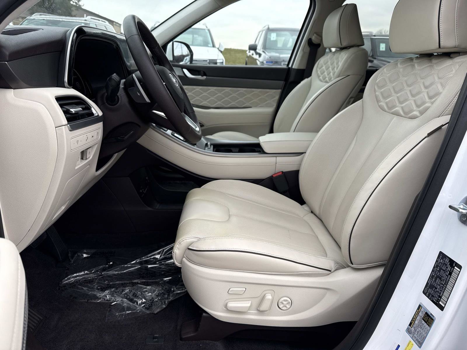 Used 2020 Hyundai Palisade Limited w/ Winter Weather Package image 24