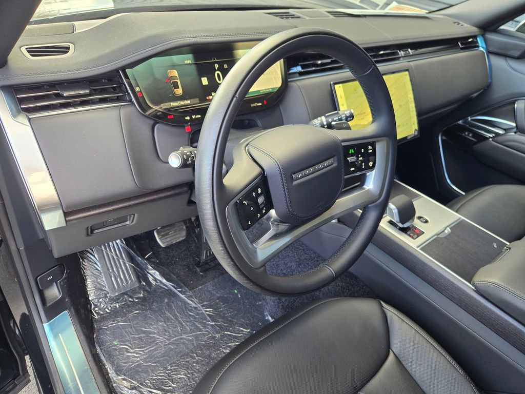 New 2026 Land Rover Range Rover SE image 14