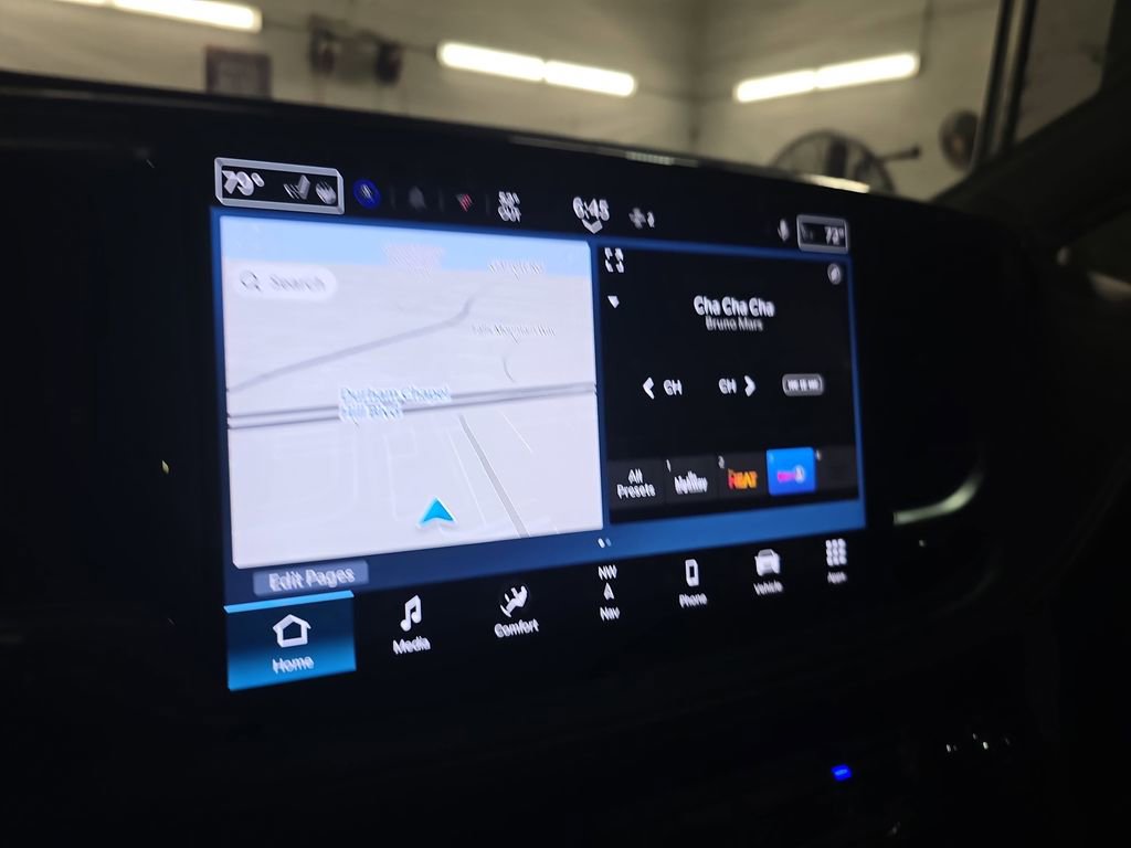 New 2026 Chrysler Pacifica Pinnacle FWD image 24