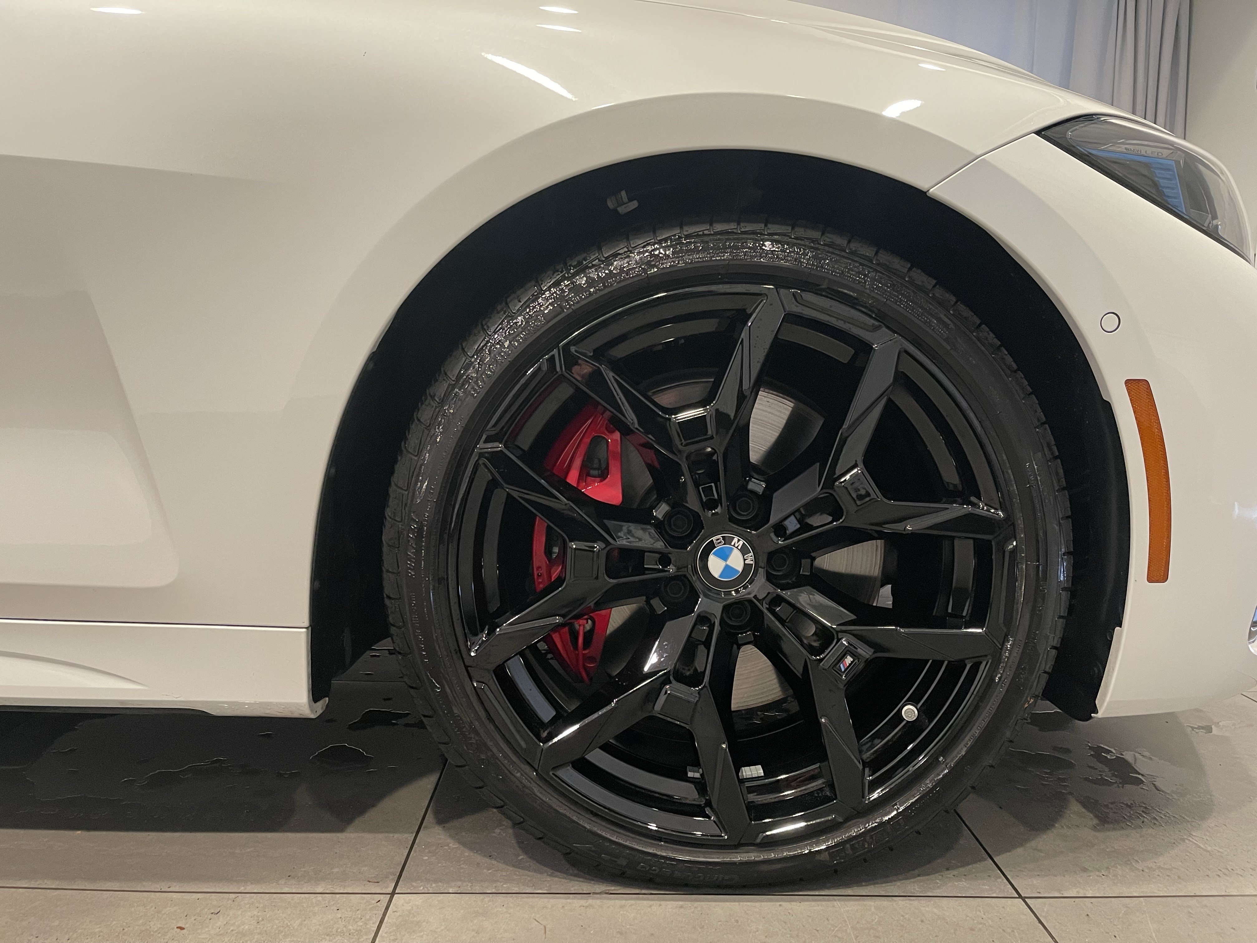Used 2027 BMW M440i Convertible RWD image 10