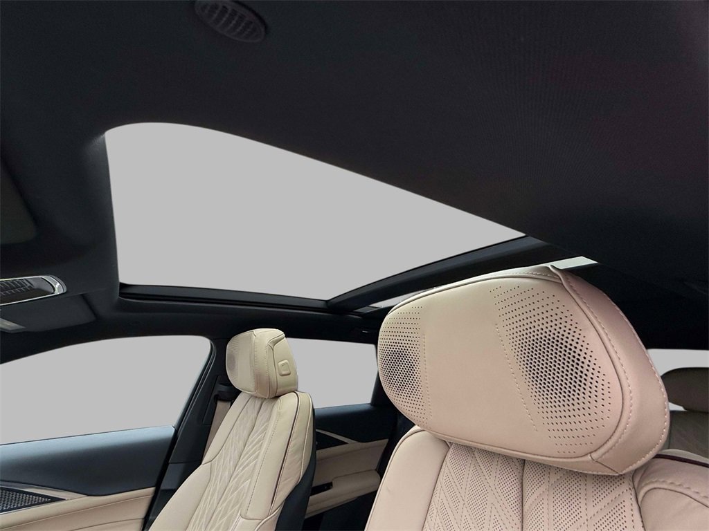 Certified 2024 Cadillac Lyriq Luxury w/ Nappa Leather Package image 24