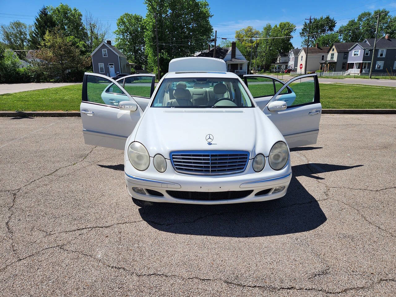 Used 2004 Mercedes-Benz E 500 Sedan image 25