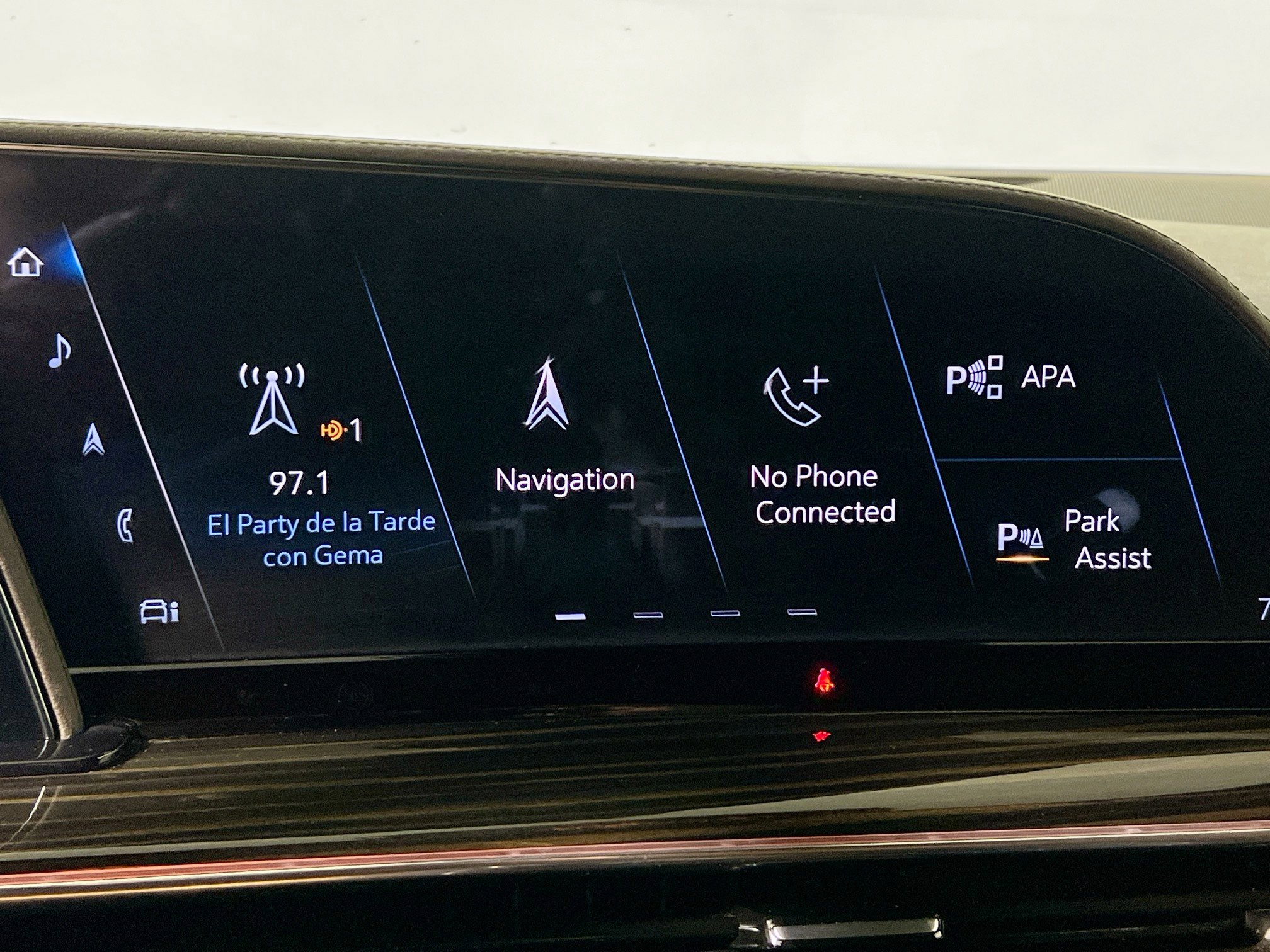 Used 2023 Cadillac Escalade ESV Sport w/ Touring Package RWD image 28