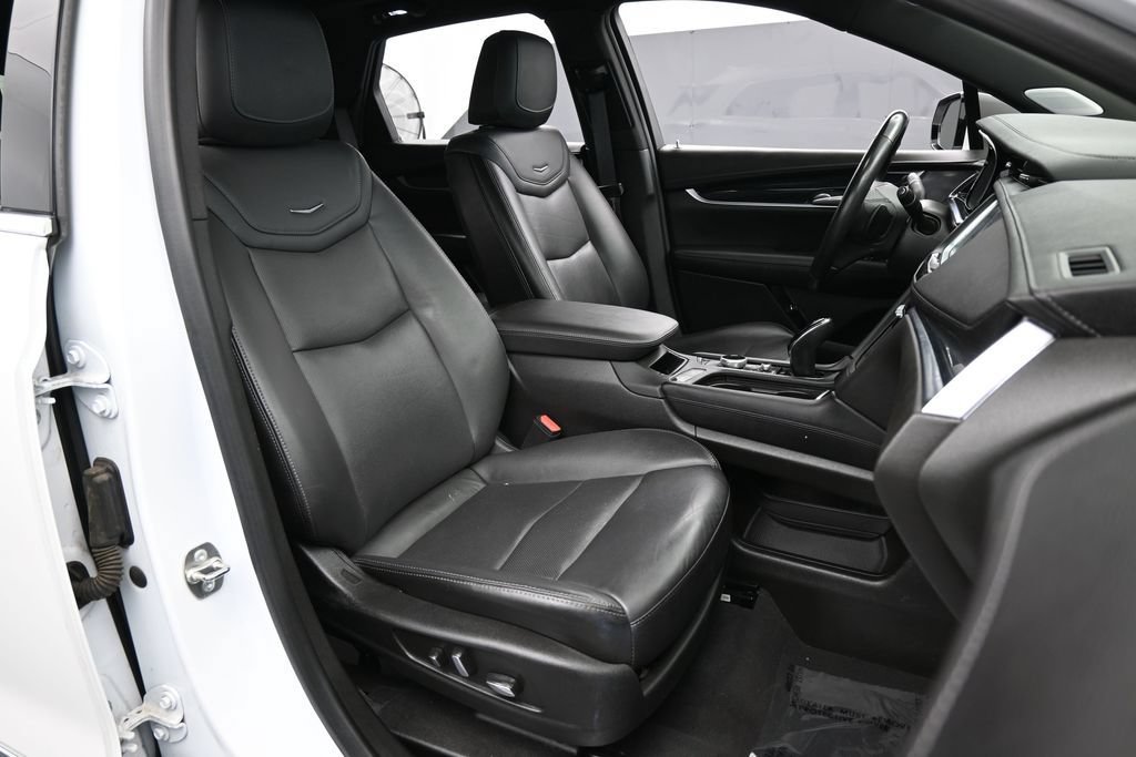 Used 2024 Cadillac XT5 Premium Luxury FWD image 49