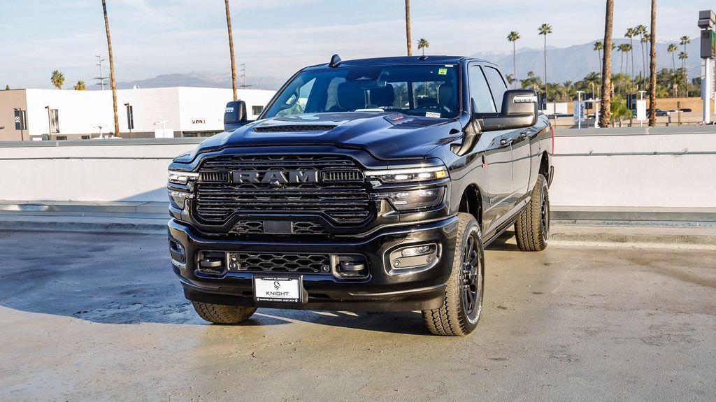 New 2026 RAM 2500 Laramie AWD/4WD image 4