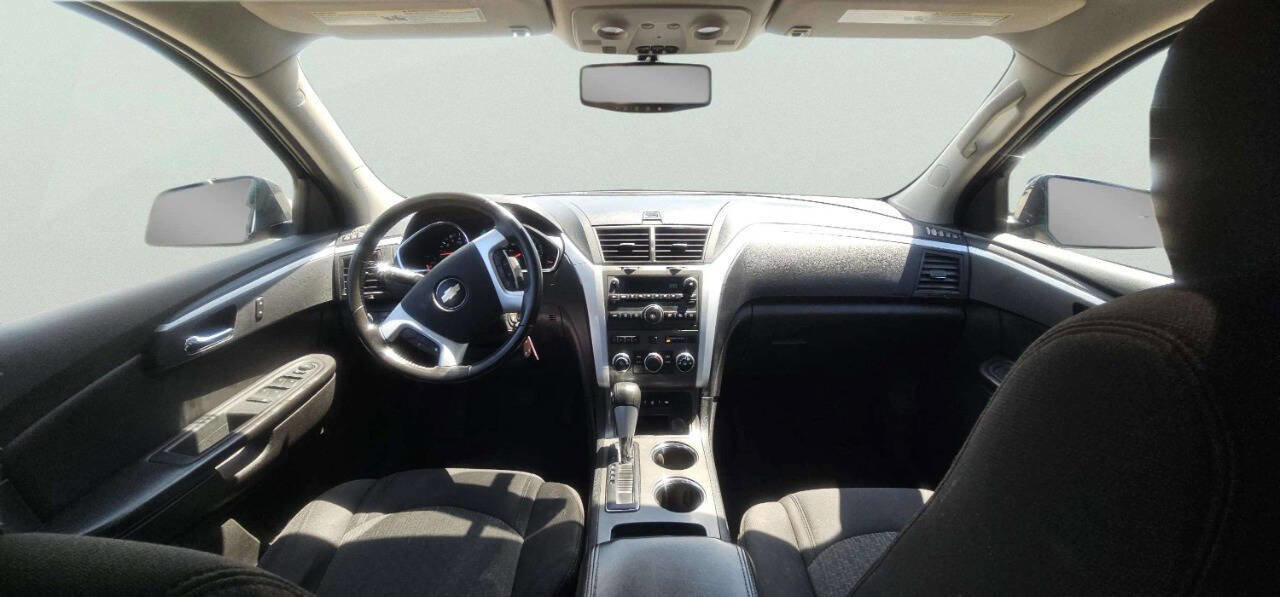 Used 2010 Chevrolet Traverse LT w/ Personal Connectivity Package AWD/4WD image 8