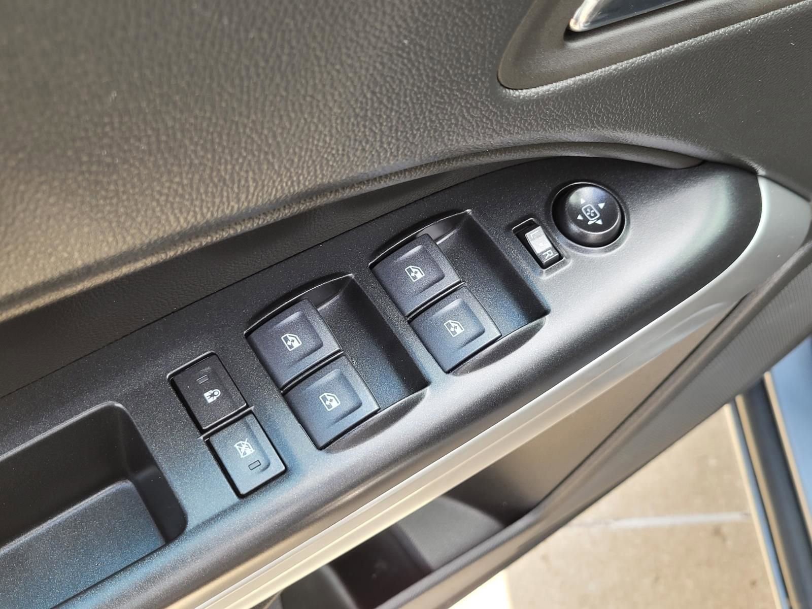 Used 2022 Chevrolet Colorado LT w/ LT Convenience Package image 20