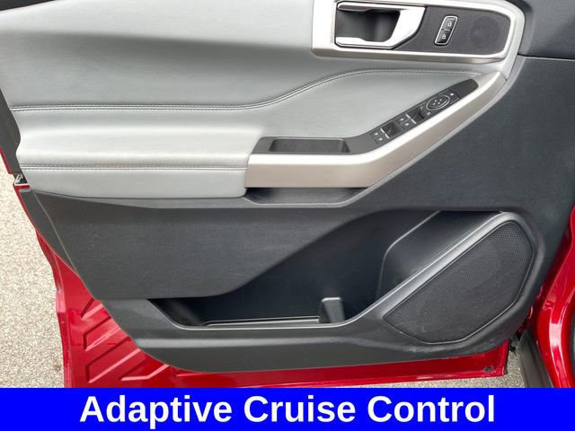 Used 2023 Ford Explorer XLT w/ Equipment Group 202A AWD/4WD image 10