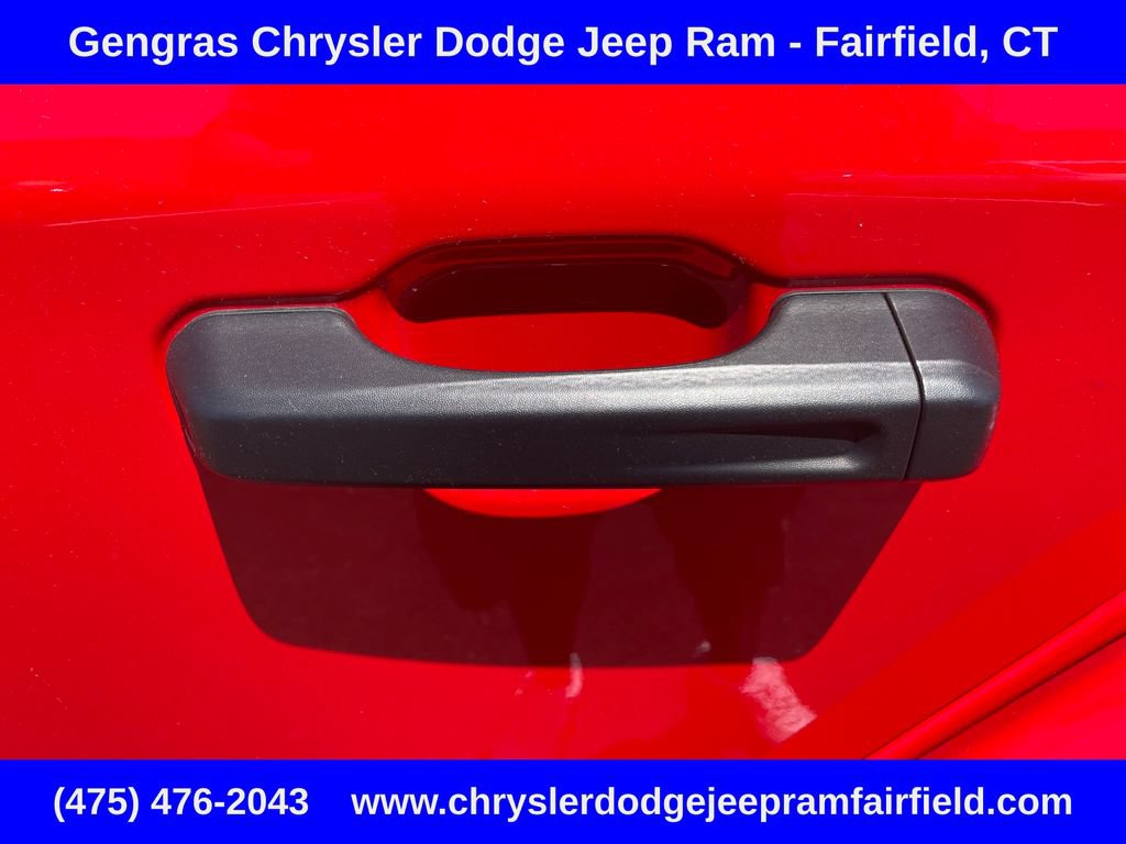 Certified 2025 Jeep Wrangler Unlimited Sahara AWD/4WD image 27