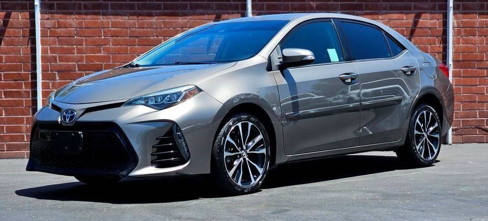 Used 2019 Toyota Corolla SE FWD image 4