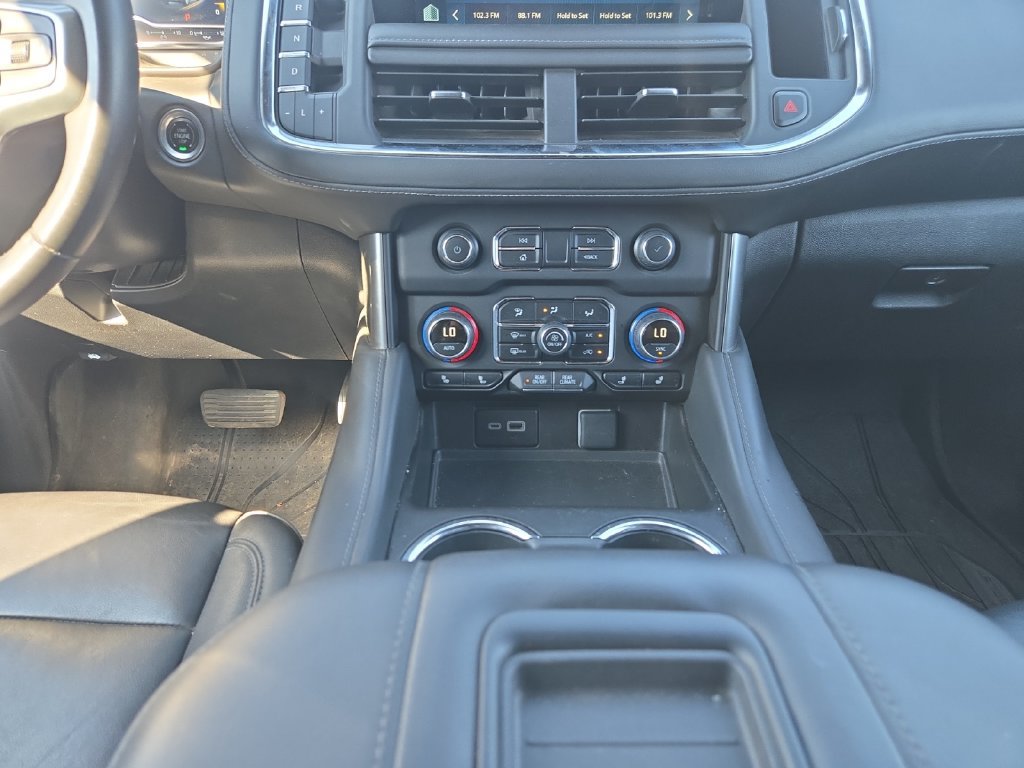 Used 2024 Chevrolet Suburban Z71 AWD/4WD image 13