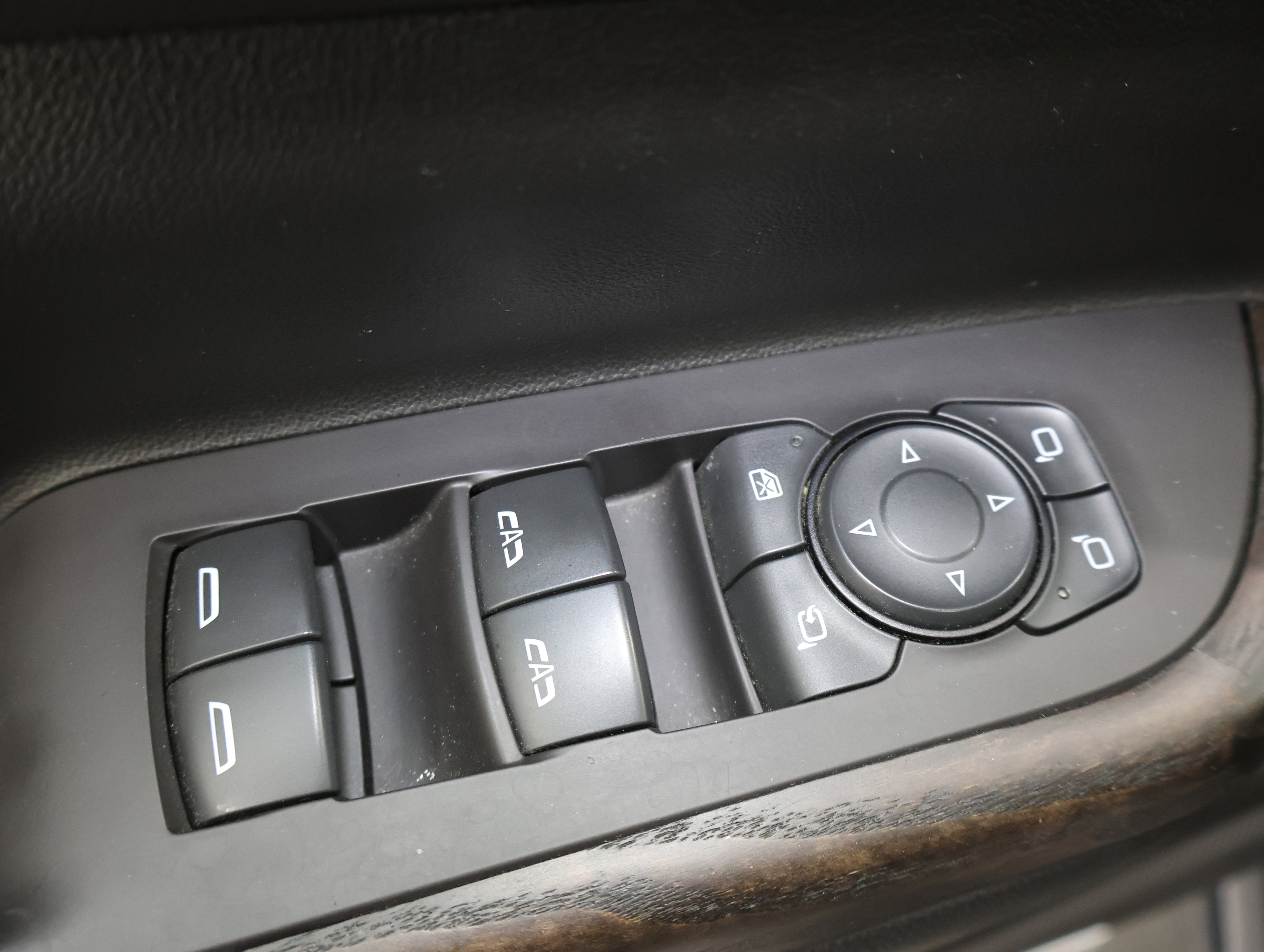 Used 2020 GMC Acadia Denali w/ Trailering Package image 51