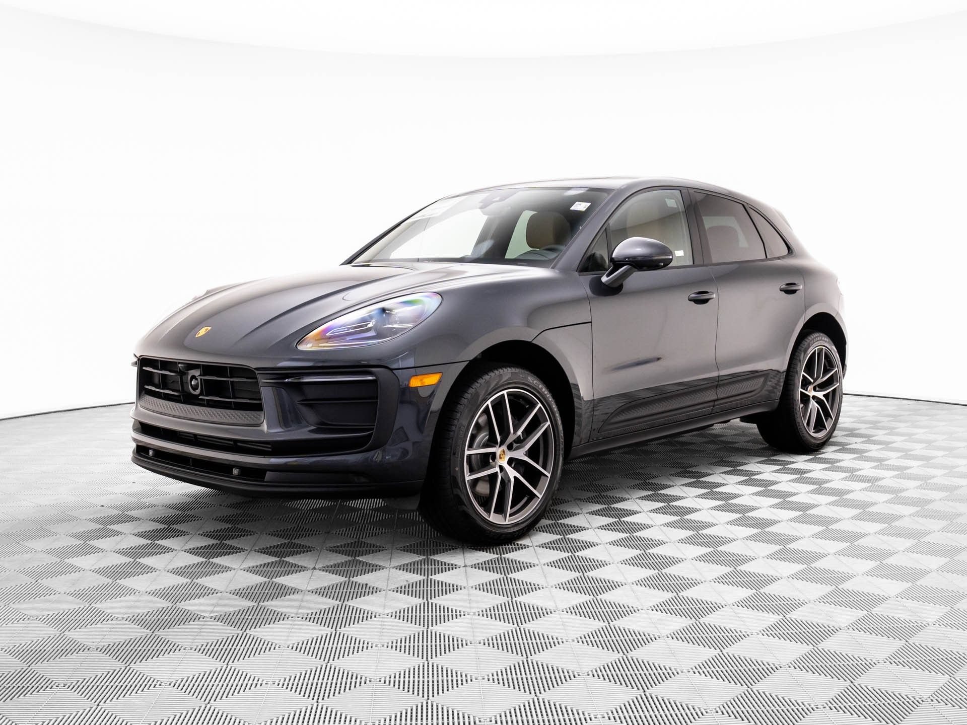 Certified 2026 Porsche Macan AWD/4WD 360° Tour
