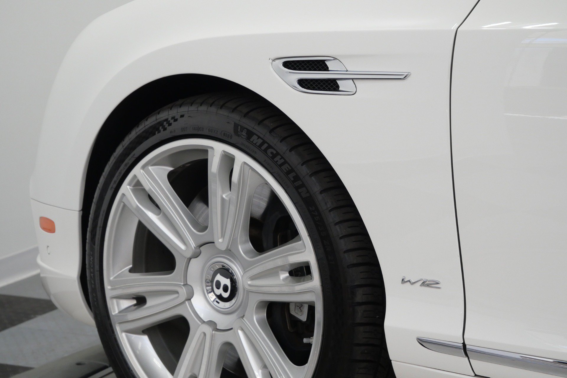 Used 2018 Bentley Continental GT AWD/4WD image 35