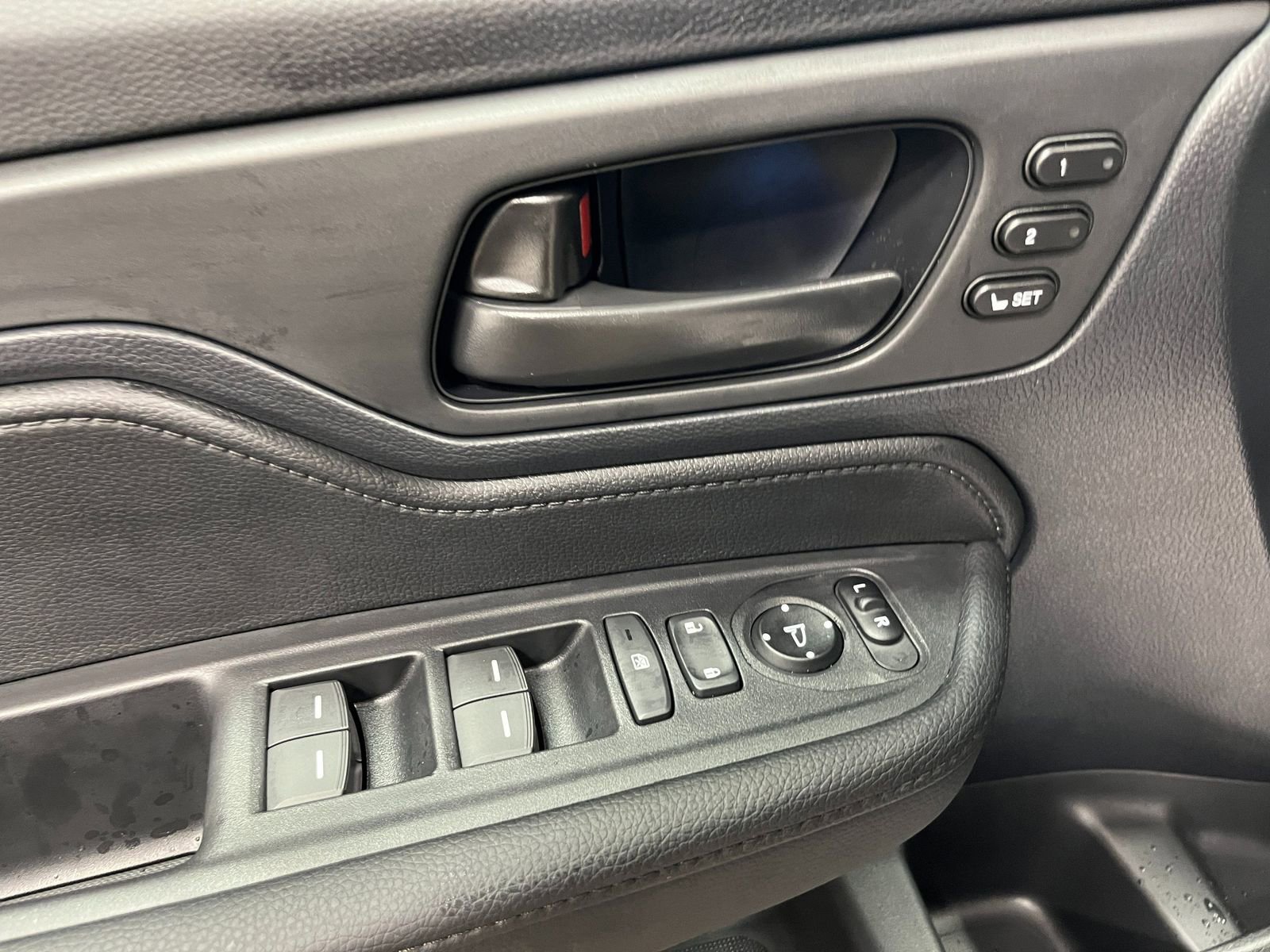 New 2026 Honda Odyssey EX-L image 13