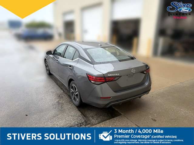 Used 2024 Nissan Sentra SV FWD image 9