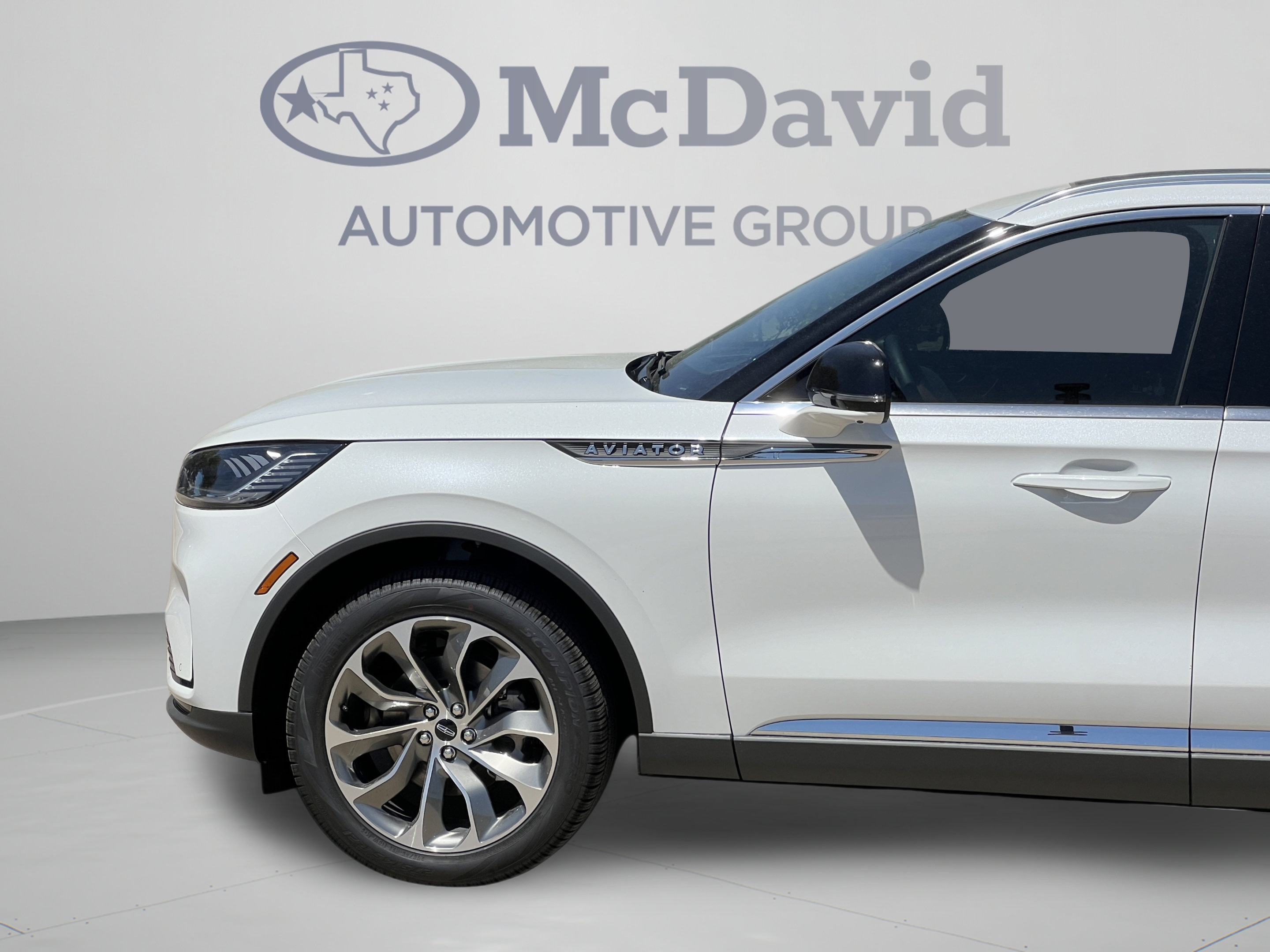 New 2026 Lincoln Aviator Reserve w/ Luxury Package RWD image 31
