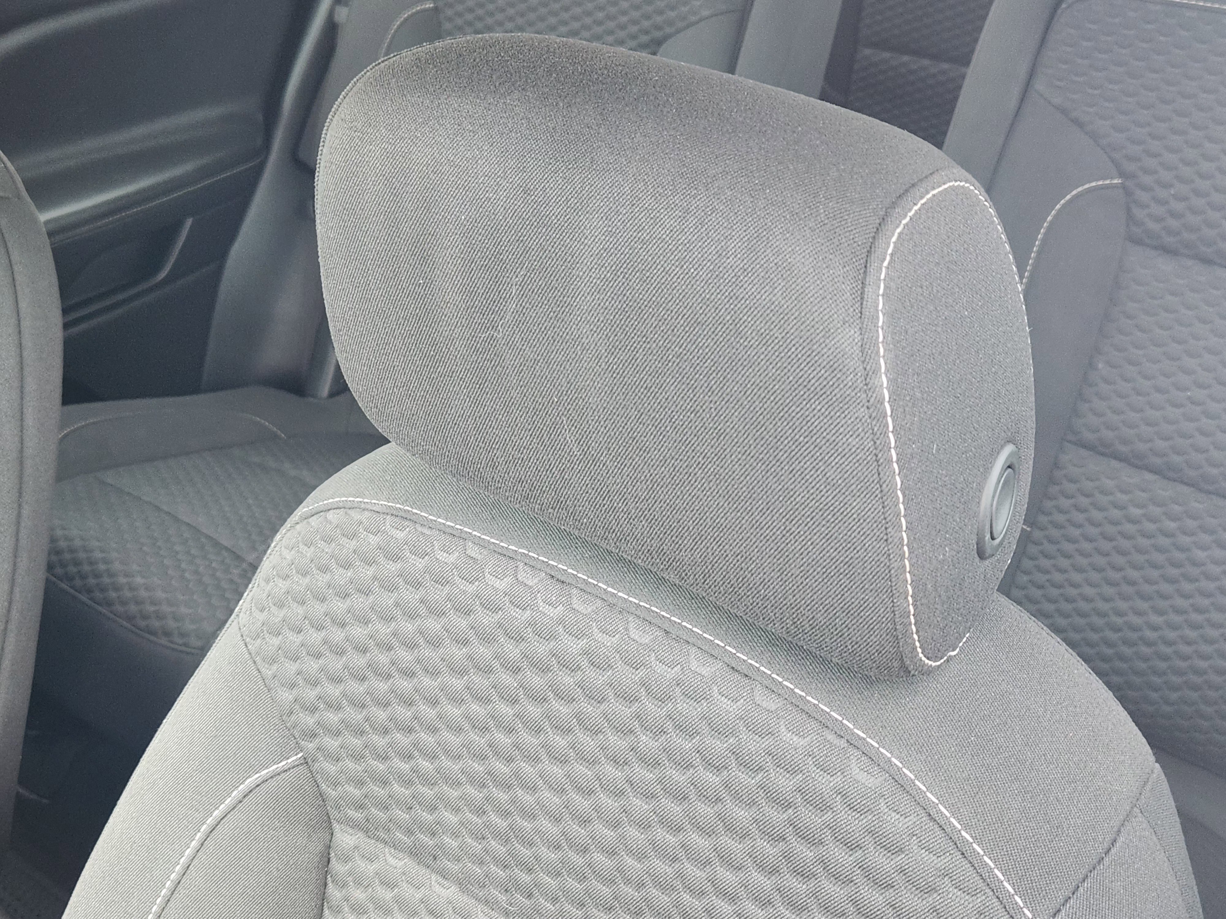 Used 2018 GMC Acadia SLE w/ Driver Alert Package I FWD image 15