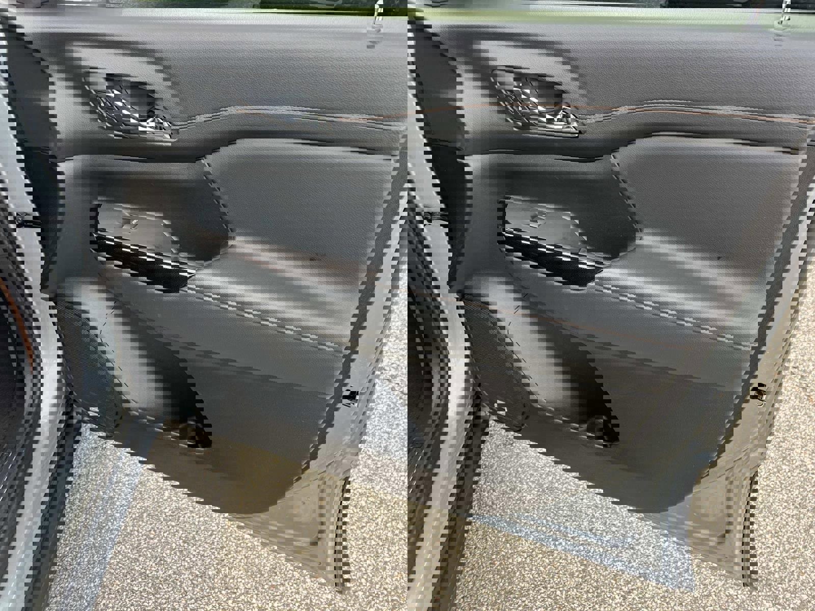 Used 2023 GMC Acadia AT4 w/ Trailering Package image 14