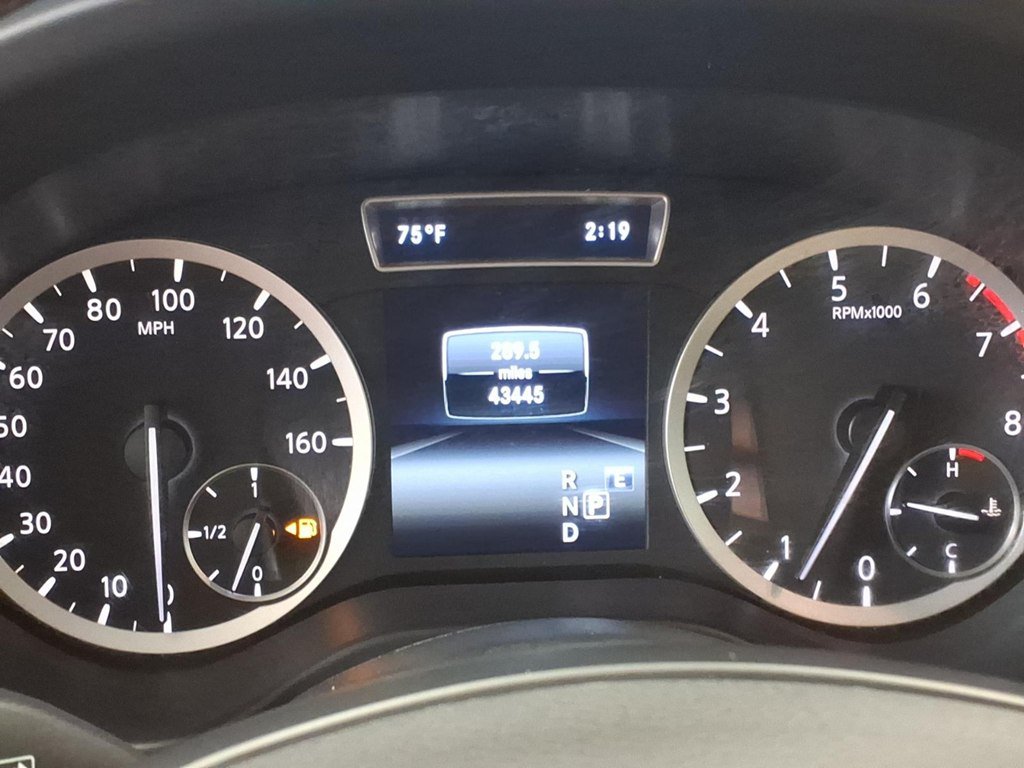 Used 2019 INFINITI QX30 AWD w/ Navigation Package w/ Navigation Package image 11