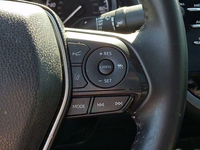 Used 2018 Toyota Camry SE w/ Moonroof Package FWD image 24