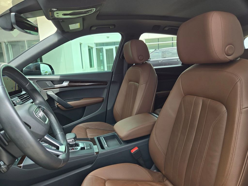 Used 2018 Audi Q5 2.0T Premium Plus w/ Premium Plus Package image 26