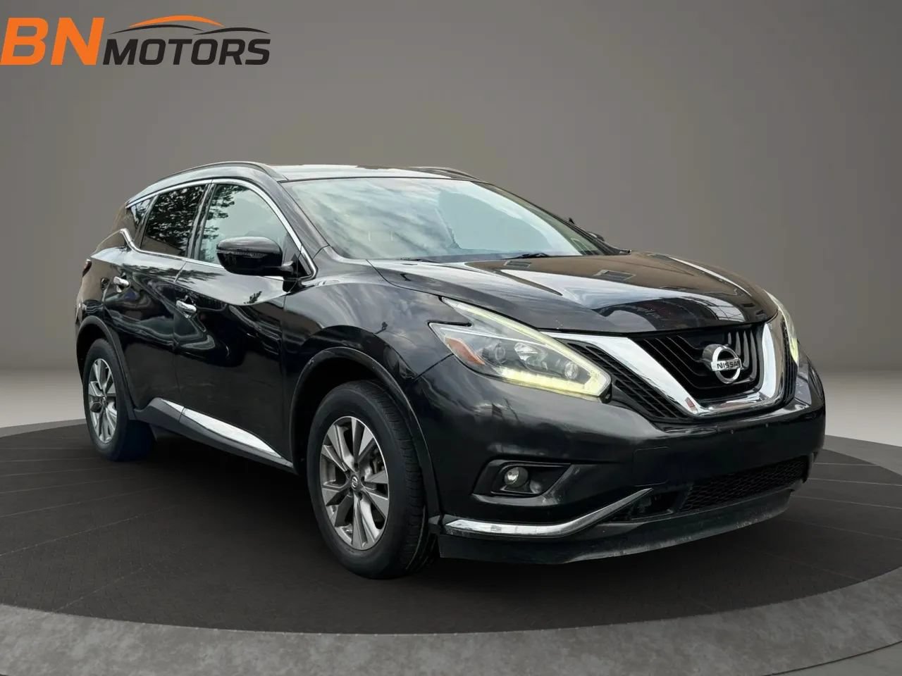 Used 2018 Nissan Murano SV AWD/4WD image 3