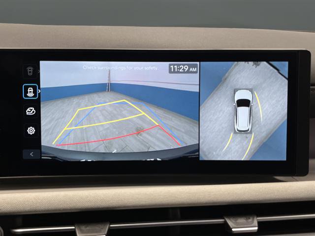 Used 2025 Hyundai Tucson Limited image 11