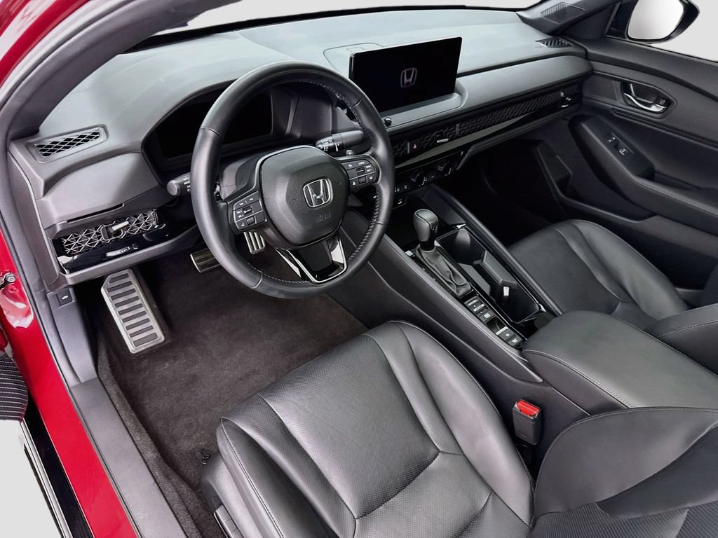 Used 2024 Honda Accord Sport image 9