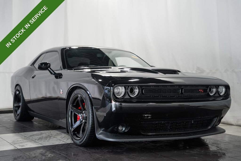 Certified 2021 Dodge Challenger R/T Scat Pack RWD image 1