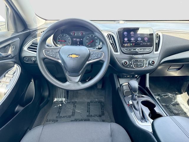 Used 2024 Chevrolet Malibu LT FWD image 21
