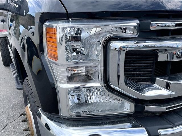 Used 2021 Ford F350 XL w/ Power Equipment Group AWD/4WD image 28