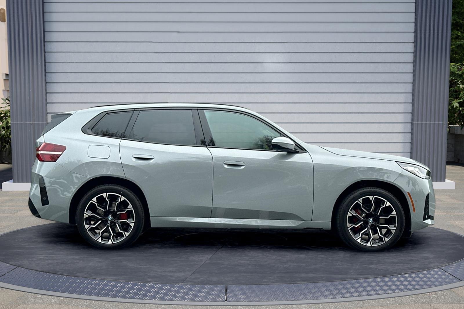 New 2026 BMW X3 xDrive30 w/ M Sport Package image 3