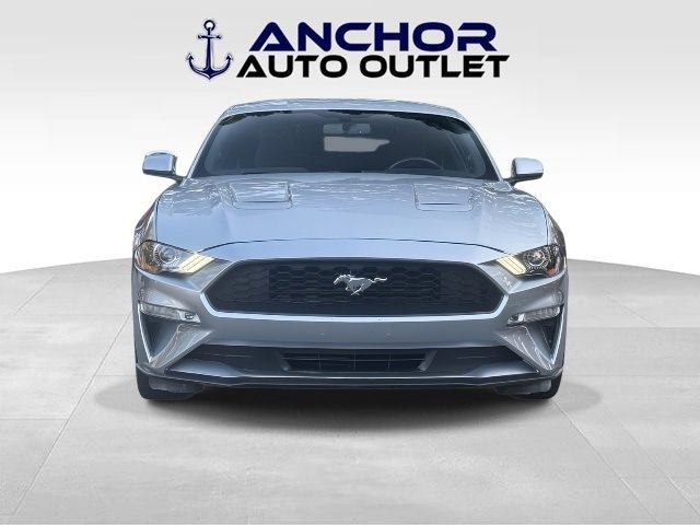 Used 2020 Ford Mustang GT image 2
