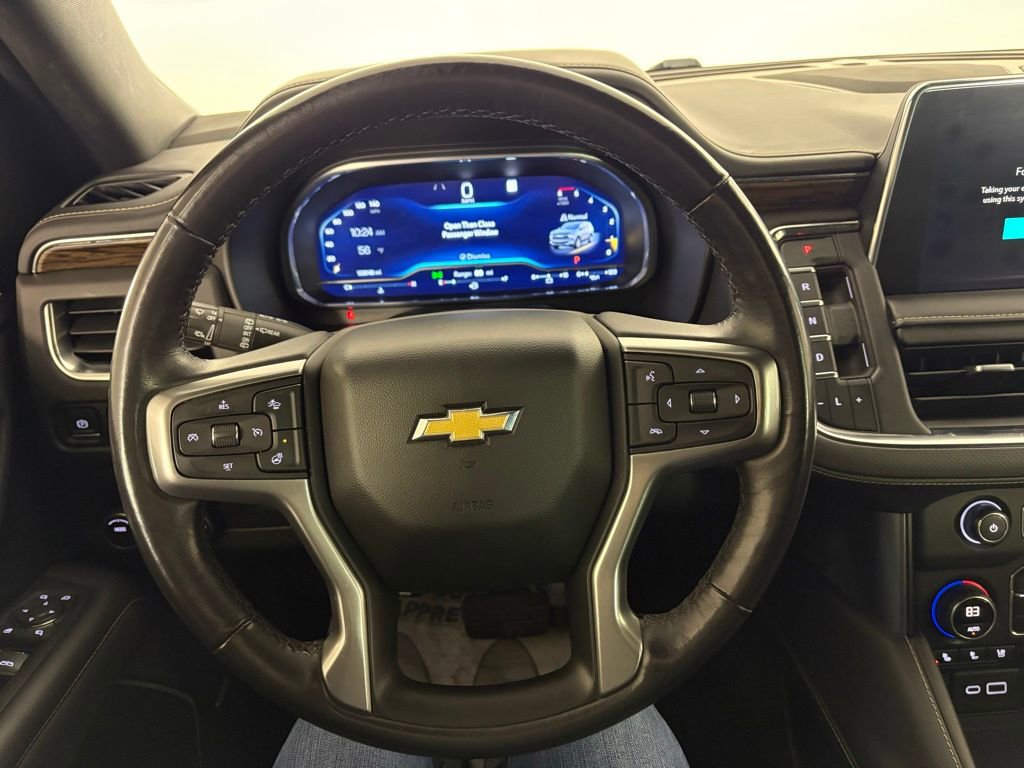 Used 2022 Chevrolet Suburban Premier image 21