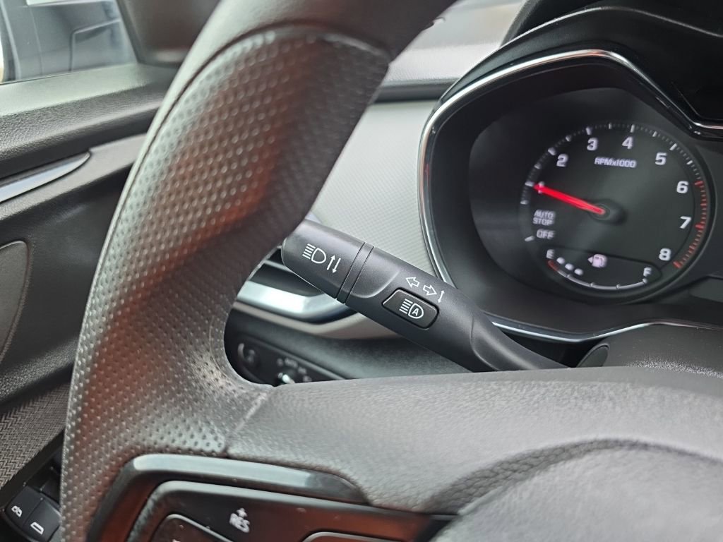 Used 2023 Chevrolet TrailBlazer LT FWD image 14